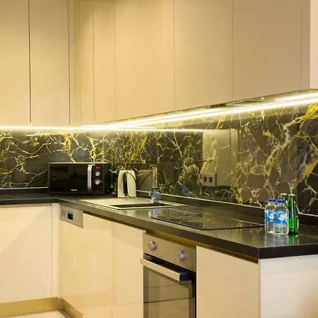 Qoople Oba Select 阿拉尼亚