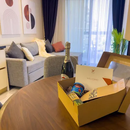 Qoople Oba Select 阿拉尼亚