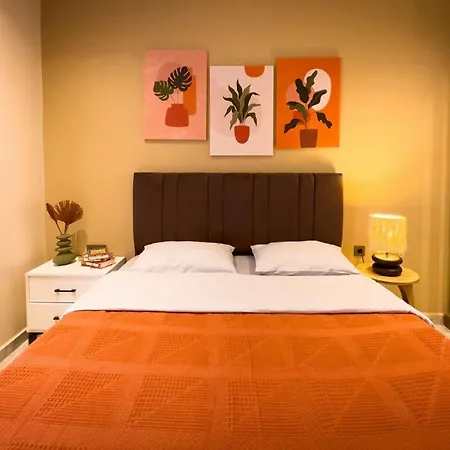 Qoople Oba Select דירה