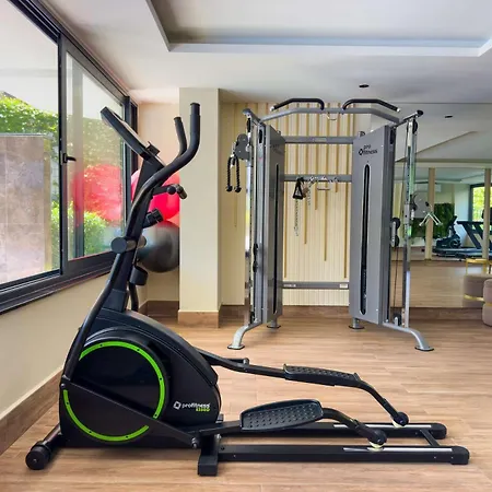 아파트 Qoople Oba Select *