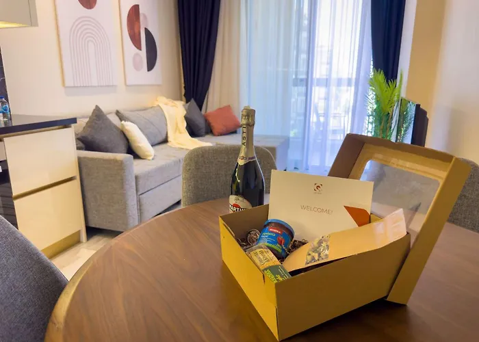 Qoople Oba Select אלאניה